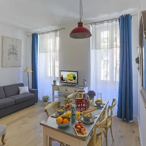 Apartment Cassini Gt - 1 Bedroom - Balcony - Place Garibaldi, Nice