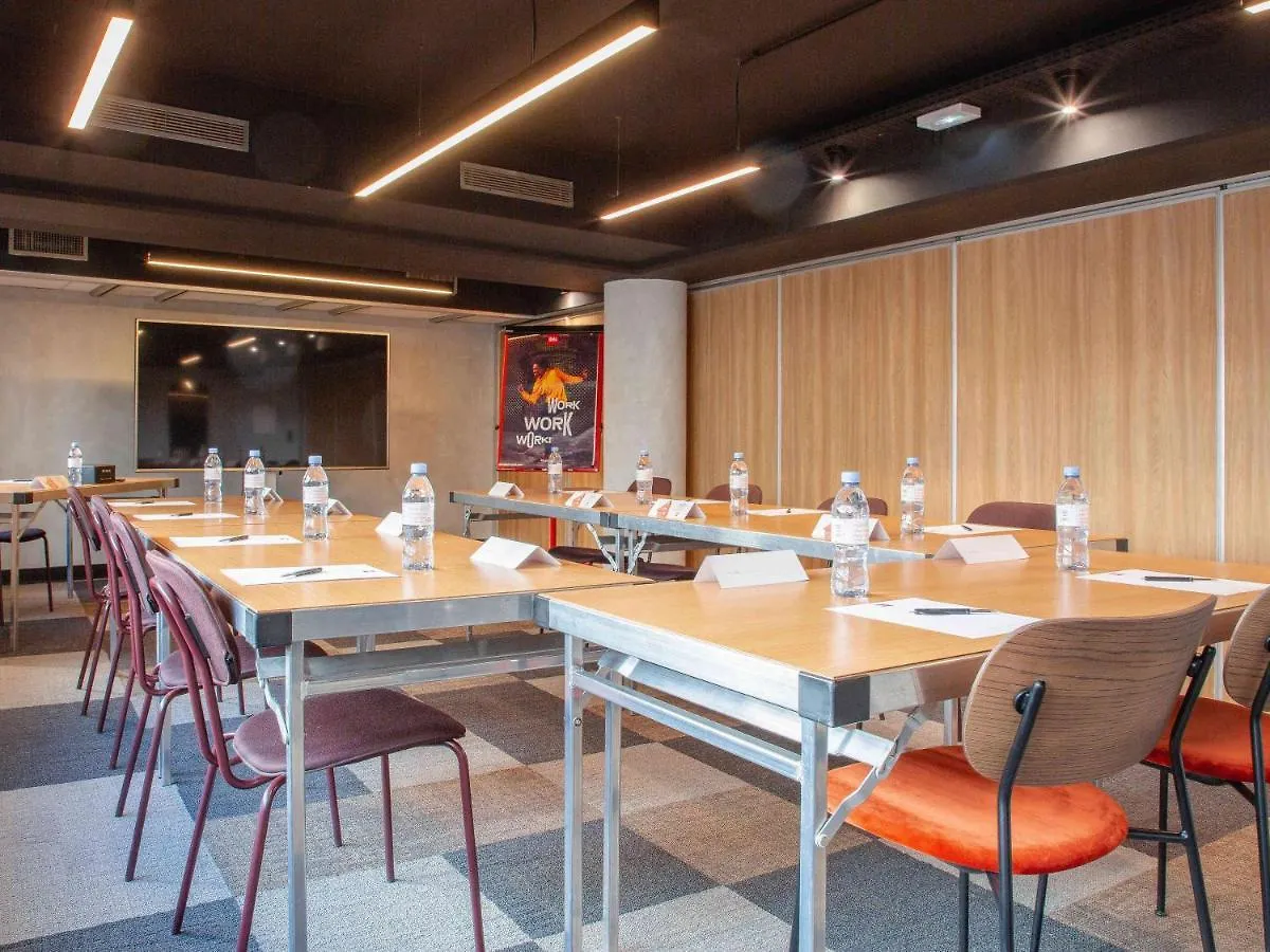 *** Hotel Ibis Nice Aeroport Promenade Des Anglais Francja