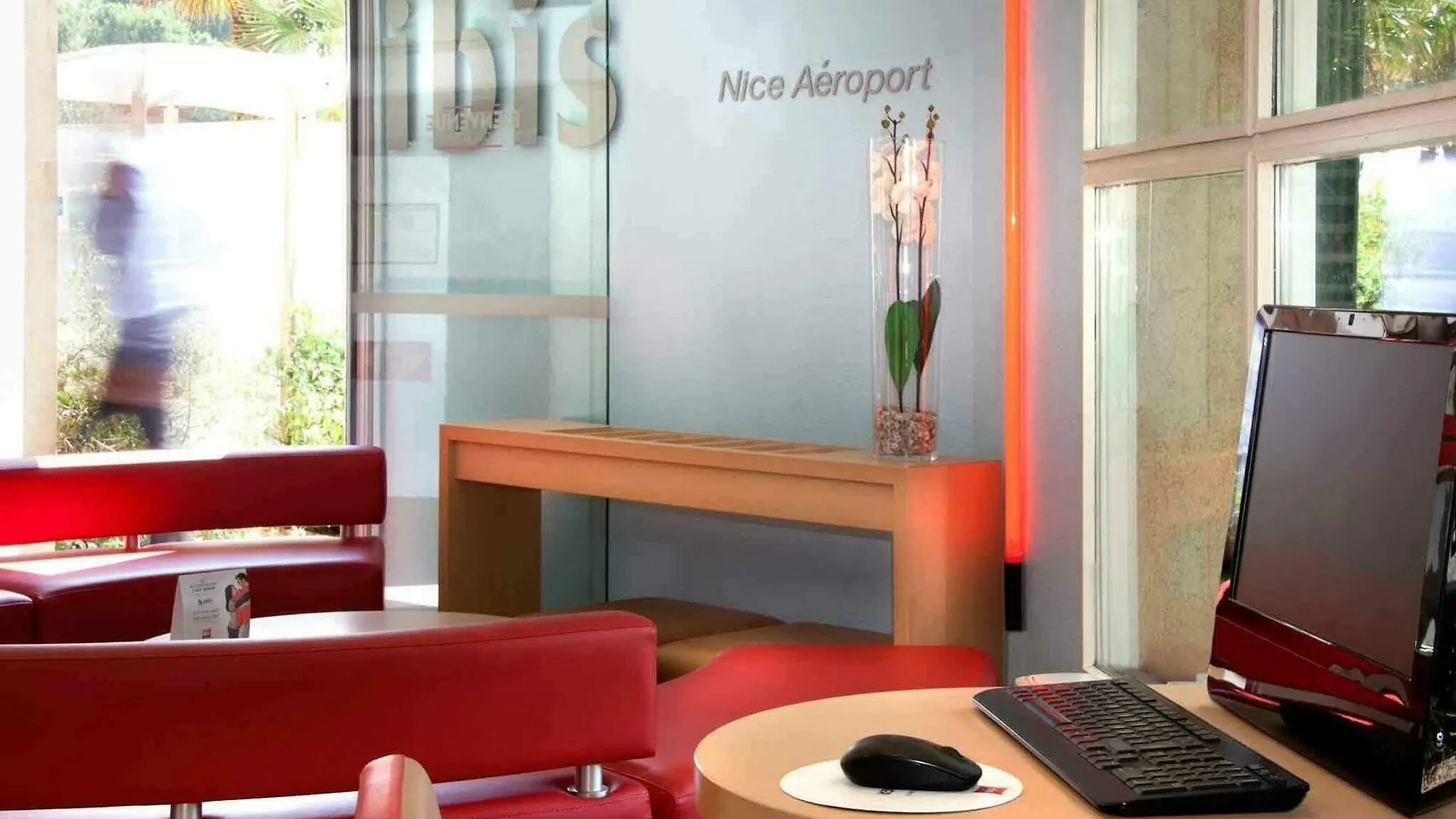 Ibis Nice Aeroport Promenade Des Anglais Hotel